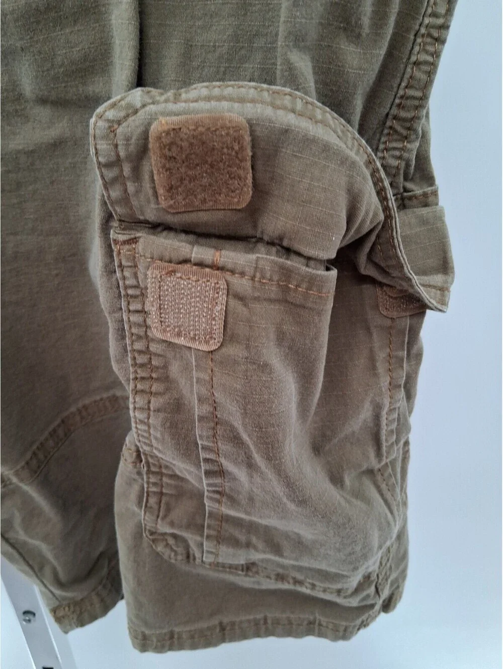 Wrangler Authentic Cargo Shorts Mens 42 Tan Utility Outdoor Hiking Khaki Work